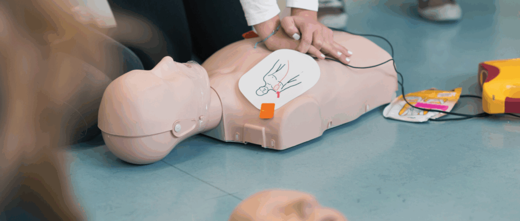 Autohöfe ohne Defibrillatoren: Ein Risiko für Reisende auf deutschen Autobahnen Autohöfe ohne Defibrillatoren: Ein Risiko für Reisende auf deutschen Autobahnen
