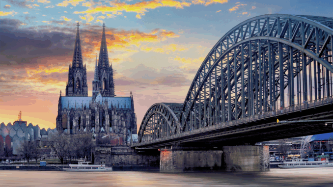 Köln (über TomasSereda)