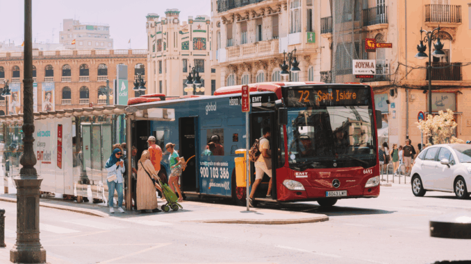 Nahverkehr (über Joaquin Carfagna)
