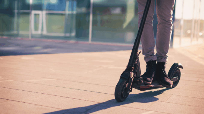 E-Scooter (über danchooalex)