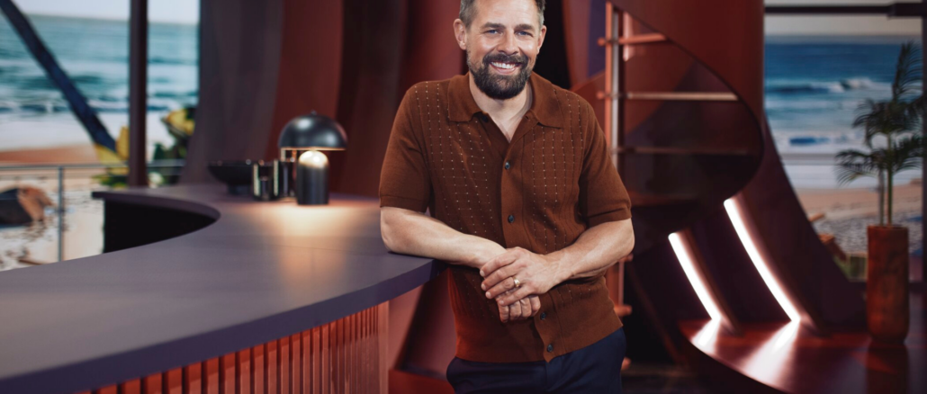 Gepäcktricks und Verhandlungskniffe: Klaas Heufer-Umlauf testet wieder für ProSieben