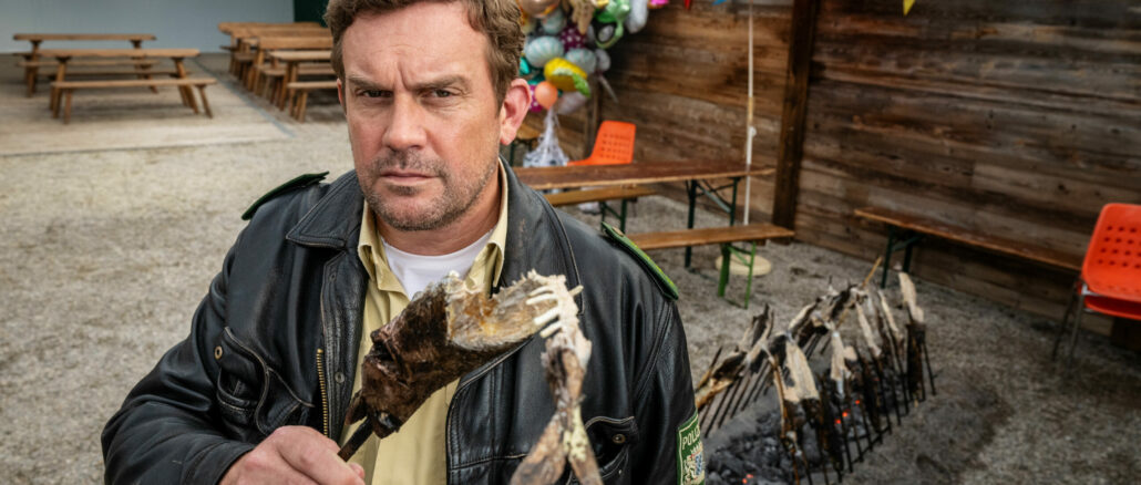 „Steckerlfischfiasko“: Zehnter Kinofilm startet im Sommer – mit Ruby O. Fee und Milan Peschel