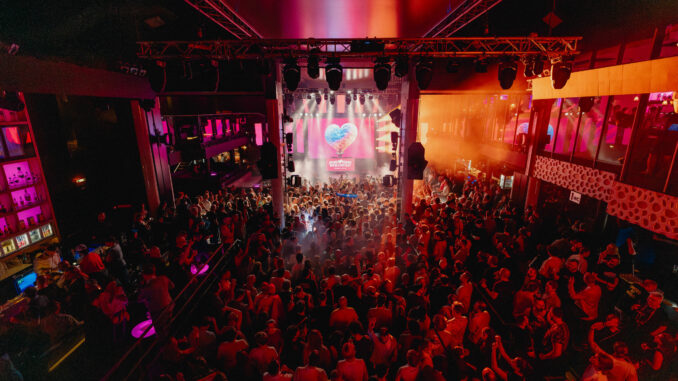 ESC in Wien: Sarah Engels, Sal Da Vinci und FELICIA treffen Fans heute im Eurofan House